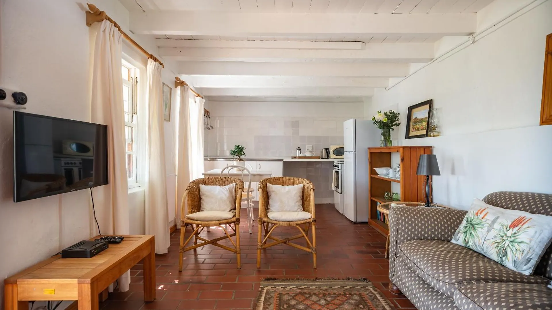 Bosky Dell On Boulders Beach Simon's Town Lodge